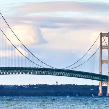 Great Lakes Oil Spill Shows Need for Environmental and P&I Coverage
