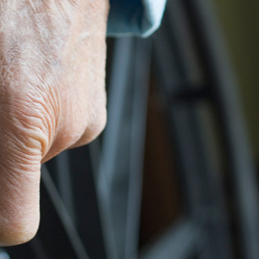4 Questions to Ask Before Entering the Lucrative Medical Equipment Retail Market