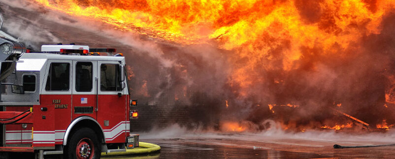 Cheesecake Factory Fire Spreads Through Vents, 100+ Firefighters Respond