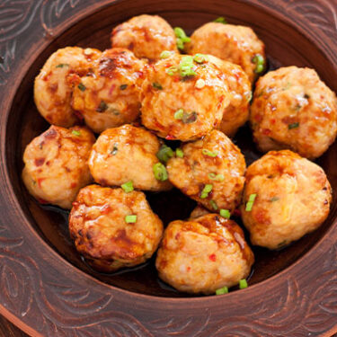 Restaurant Sued After Doctor Reports Injuries from Spicy Dish