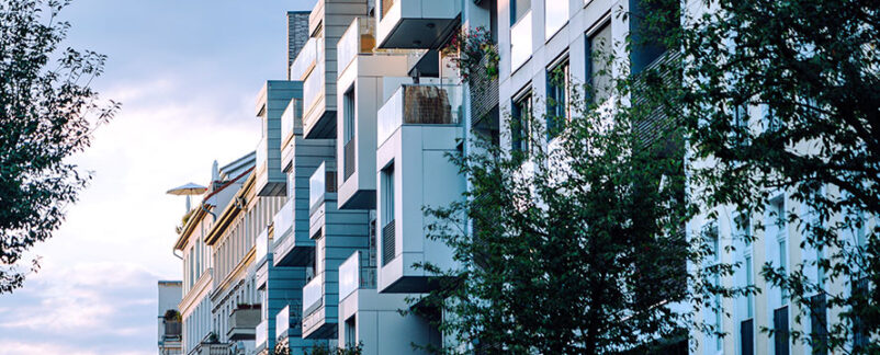 Luxury Apartment Owners Face Liability Questions Following Poolside Incident
